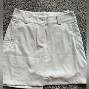 Women’s Nike golf shirt w/shorts